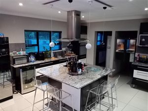 4 Bed House in Shellyvale