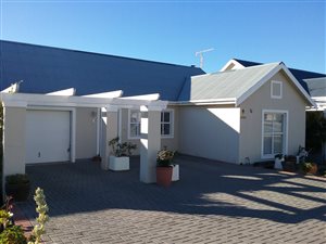 3 Bed House in Langerug