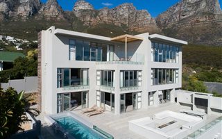 6 Bedroom Apartment in Bakoven