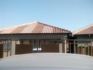 1 Bed Apartment in Ebony Park