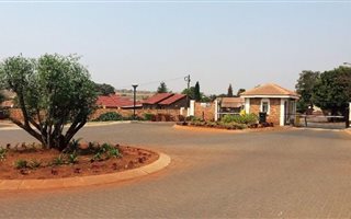 2 Bedroom Apartment in Heuweloord