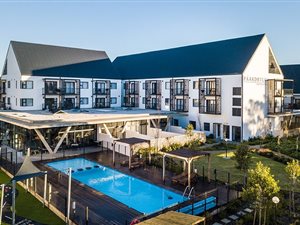 2 Bed Apartment in Paardevlei