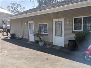 2 Bed Townhouse in Blackridge