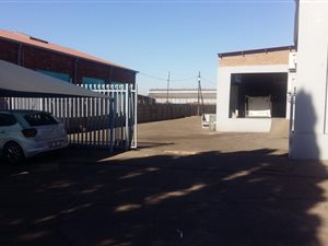 800 m² Industrial space in Middelburg South