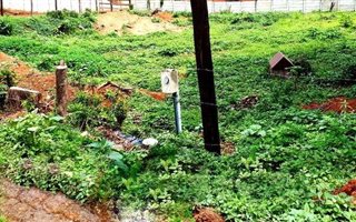 1000 m² Land available in Blackridge
