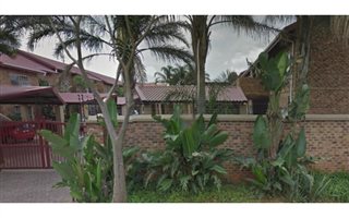 1928 m² Commercial space in Symhurst