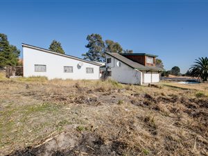 2.6 ha Farm in Glen Austin