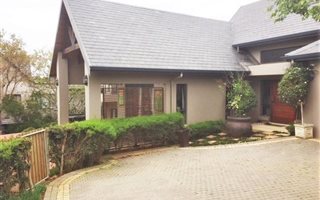 3 Bedroom House in Cotswold Downs Estate