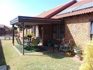 3 Bed House in Willow Park Manor