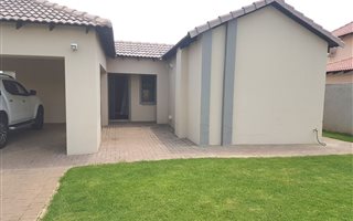 3 Bedroom House in Melodie