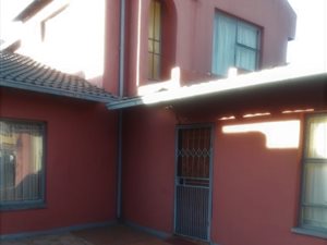 4 Bed House in Pimville