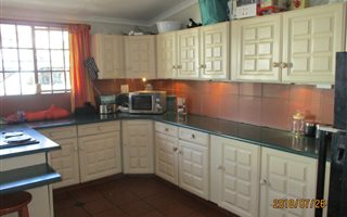 9 Bedroom House in Hatfield