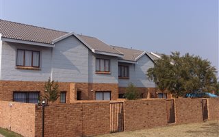 1 Bedroom Apartment in Blue Hills