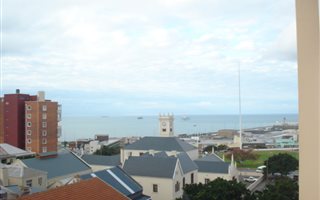 2 Bedroom Apartment in Port Elizabeth Central