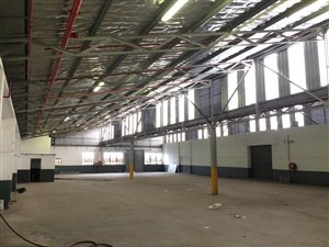 905 m² Industrial space in Mobeni