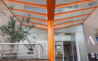 252 m² Office Space in Houghton Estate