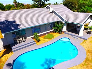 3 Bed House in Alphen Park