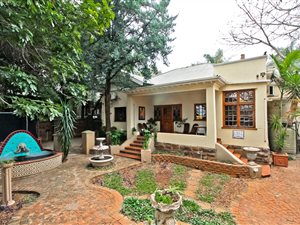 5 Bed House in Arcadia