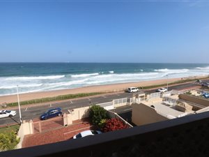 3 Bed Townhouse in Umdloti Beach