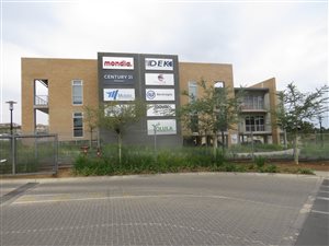 172 m² Office Space in Carlswald Estate