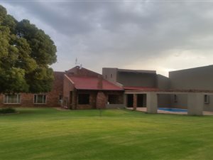 5 Bed House in Benoni CBD