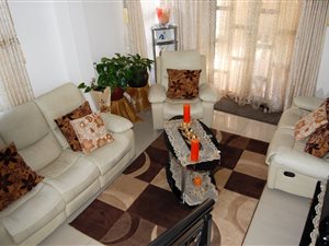 3 Bedroom House in Merewent