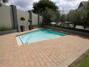 2 Bed Apartment in Magaliessig