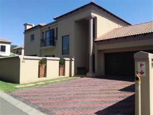 3 Bed House in Highveld