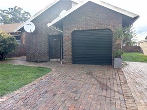 3 Bed House in Mineralia