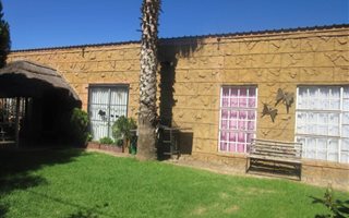 400 m² Industrial space in Vryburg
