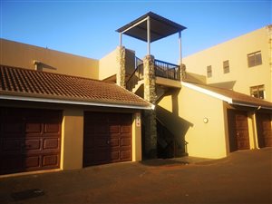 3 Bed Apartment in Westbrook