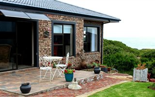 3 Bedroom House in Dana Bay
