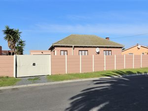 2 Bed House in Ruyterwacht