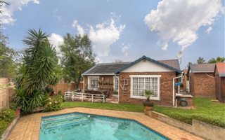 3 Bedroom Cluster in Kelvin