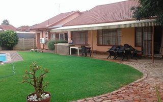 3 Bedroom House in Riebeeckstad
