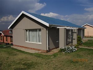 3 Bedroom House in Mthata