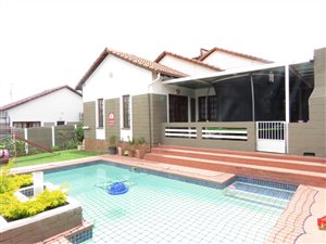 3 Bed House in Halfway Gardens