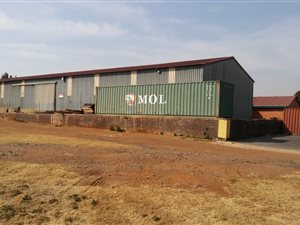 2160 m² Industrial space in Nigel