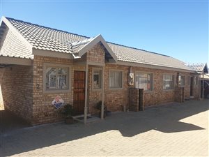 2 Bed Townhouse in Doringkruin