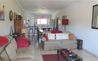 2 Bedroom Apartment in Sunninghill