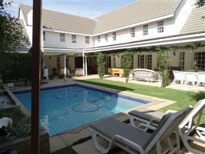 4 Bed House in Dainfern Golf Estate