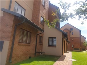 3 Bed House in Halfway Gardens