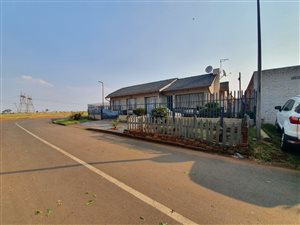 4 Bed House in Actonville