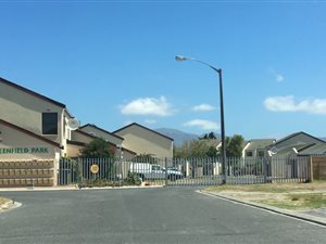 2 Bed Apartment in Ottery