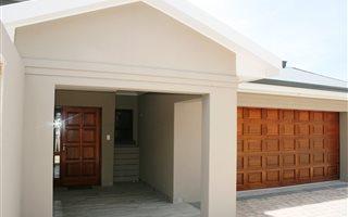 4 Bedroom House in Mossel Bay Central