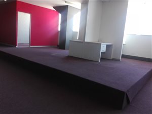 6143 m² Commercial space in Hilton