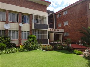1 Bed Apartment in Westdene