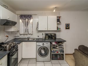 2 Bed Townhouse in Grobler Park