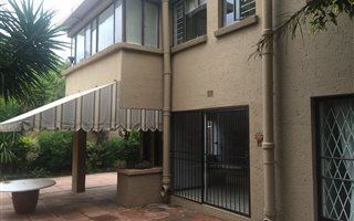 3 Bedroom Duplex in Lakefield