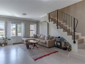2 Bed Apartment in Nooitgedacht Estate